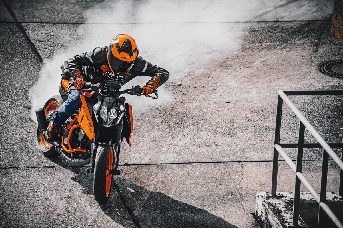 KTM lancia le nuove DUKE 125 e 390